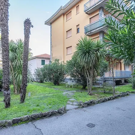 Rapallo-portofino, Chic And Cozy With Pool Apartment *